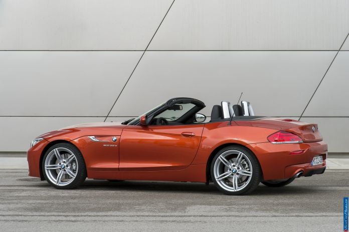 2014 BMW Z4 Roadster1 - фотография 101 из 224 2014 BMW Z4 Roadster1 - фотография 101 из 224
