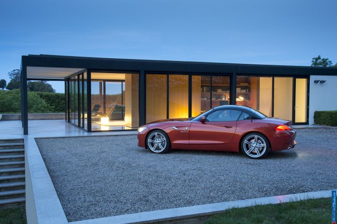 2014 BMW Z4 Roadster1 - фотография 104 из 224
