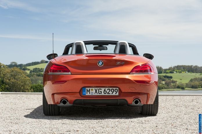 2014 BMW Z4 Roadster1 - фотография 128 из 224 2014 BMW Z4 Roadster1 - фотография 128 из 224