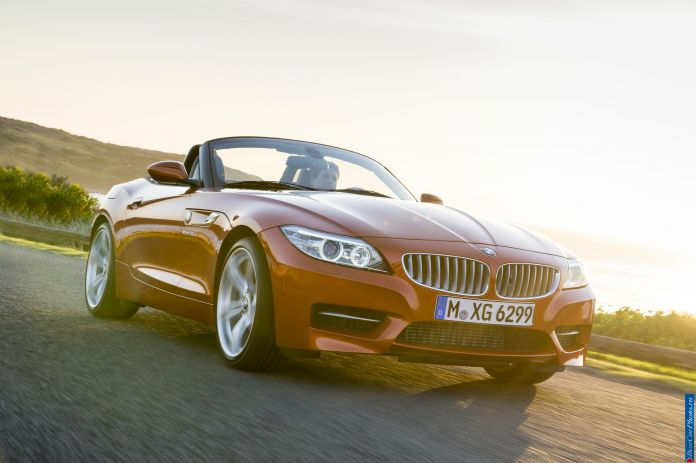 2014 BMW Z4 Roadster1 - фотография 142 из 224 2014 BMW Z4 Roadster1 - фотография 142 из 224