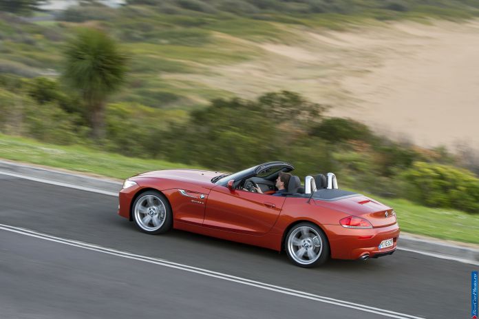 2014 BMW Z4 Roadster1 - фотография 154 из 224 2014 BMW Z4 Roadster1 - фотография 154 из 224
