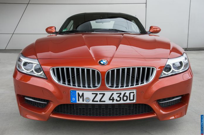 2014 BMW Z4 Roadster1 - фотография 166 из 224 2014 BMW Z4 Roadster1 - фотография 166 из 224