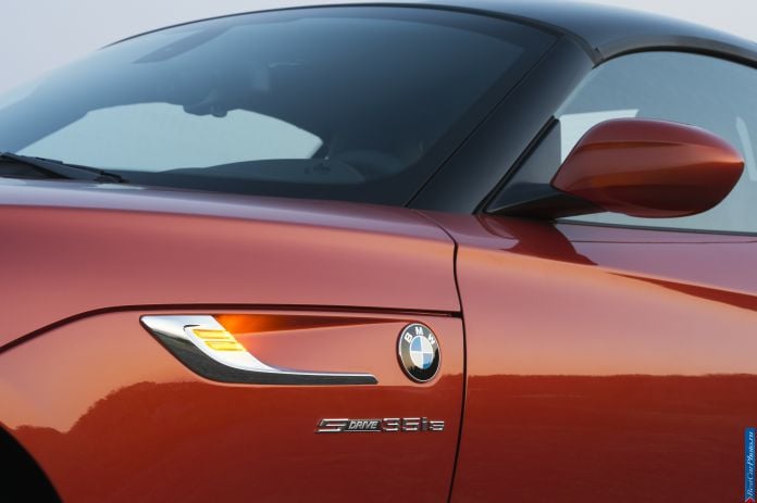 2014 BMW Z4 Roadster1 - фотография 170 из 224 2014 BMW Z4 Roadster1 - фотография 170 из 224