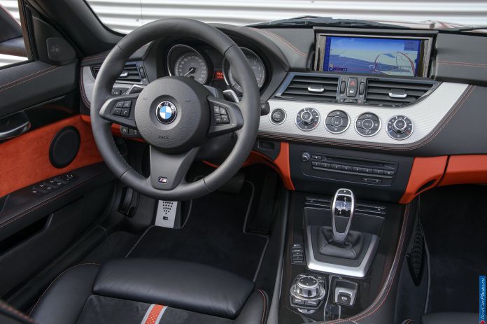 2014 BMW Z4 Roadster1 - фотография 208 из 224