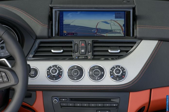 2014 BMW Z4 Roadster1 - фотография 213 из 224