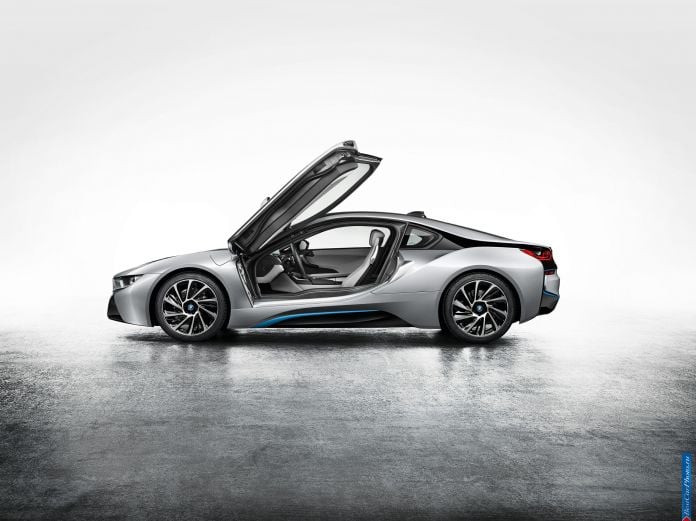 2014 BMW i8 - фотография 26 из 49