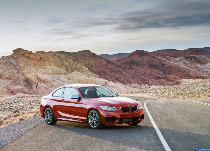 2014 BMW M235i Coupe - фотография 2 из 98 2014 BMW M235i Coupe - фотография 2 из 98