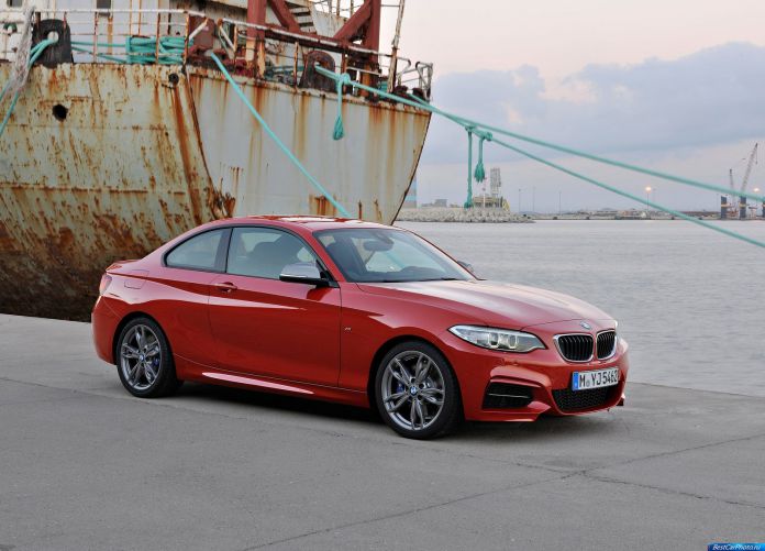 2014 BMW M235i Coupe - фотография 4 из 98 2014 BMW M235i Coupe - фотография 4 из 98