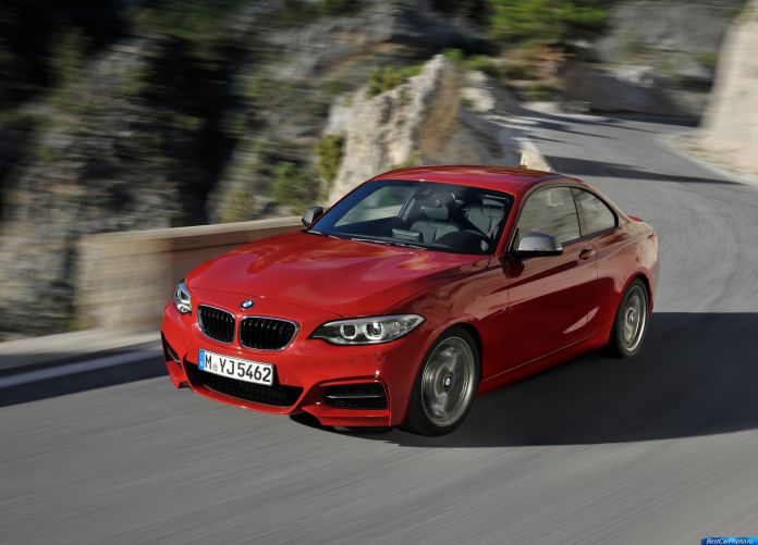 2014 BMW M235i Coupe - фотография 24 из 98 2014 BMW M235i Coupe - фотография 24 из 98