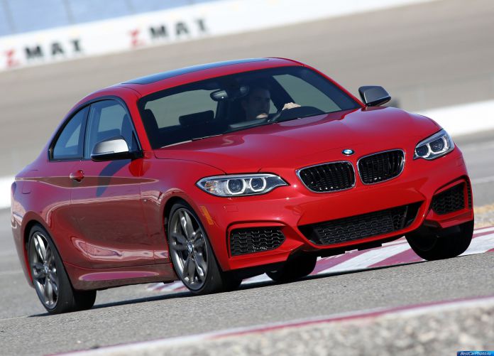 2014 BMW M235i Coupe - фотография 37 из 98 2014 BMW M235i Coupe - фотография 37 из 98