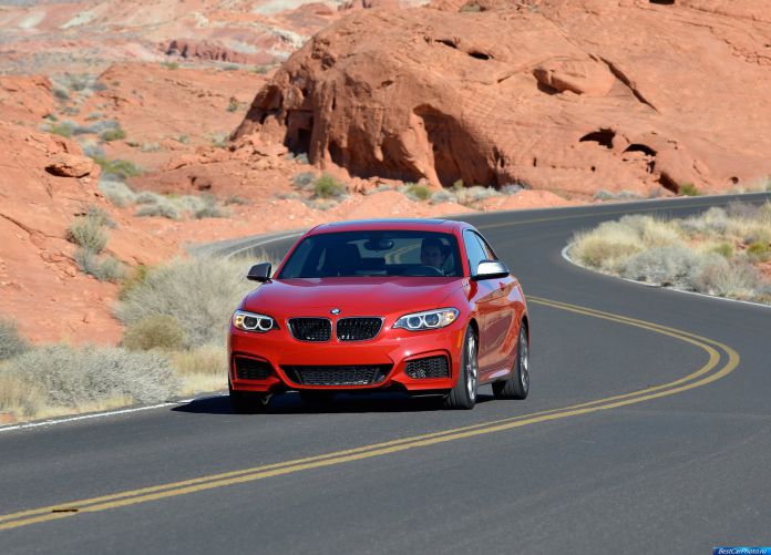2014 BMW M235i Coupe - фотография 40 из 98 2014 BMW M235i Coupe - фотография 40 из 98