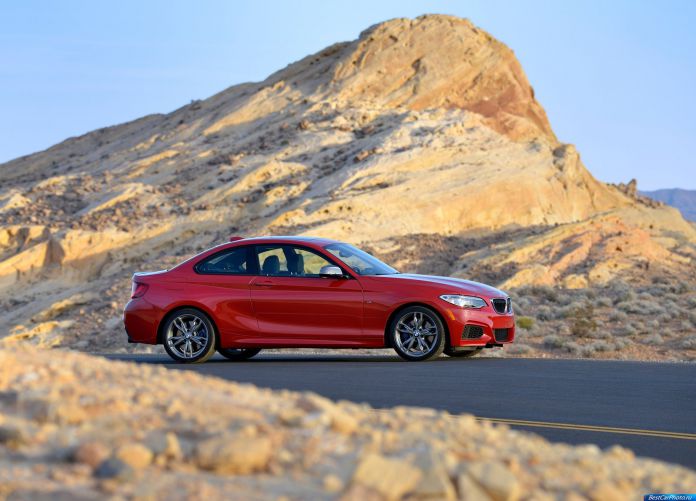 2014 BMW M235i Coupe - фотография 55 из 98 2014 BMW M235i Coupe - фотография 55 из 98