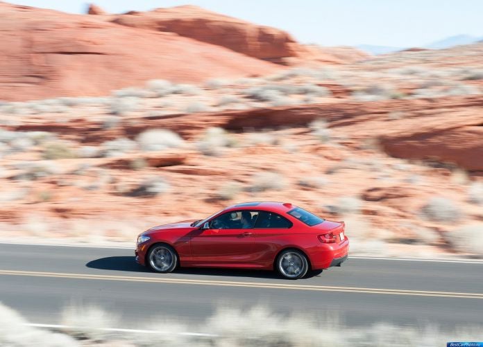 2014 BMW M235i Coupe - фотография 65 из 98 2014 BMW M235i Coupe - фотография 65 из 98