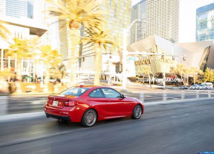 2014 BMW M235i Coupe - фотография 85 из 98 2014 BMW M235i Coupe - фотография 85 из 98