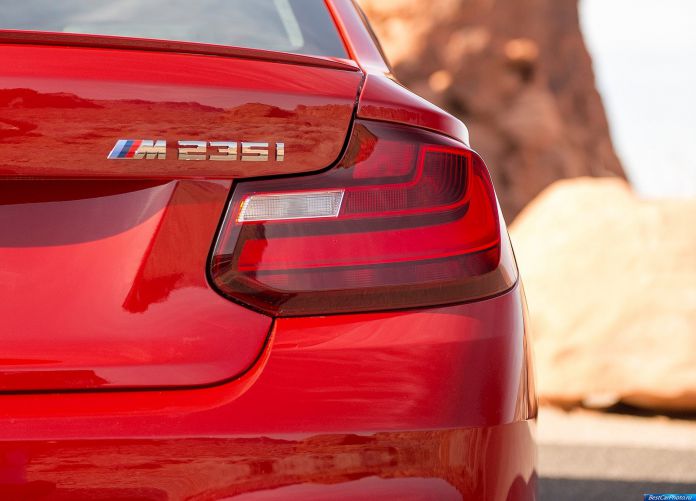2014 BMW M235i Coupe - фотография 97 из 98 2014 BMW M235i Coupe - фотография 97 из 98