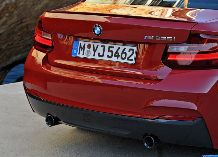 2014 BMW M235i Coupe - фотография 98 из 98 2014 BMW M235i Coupe - фотография 98 из 98