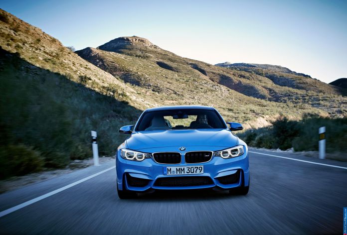 2014 BMW M3 Sedan - фотография 5 из 18