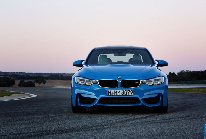 2014 BMW M3 Sedan - фотография 9 из 18