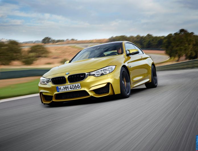 2014 BMW M4 Coupe - фотография 3 из 25 2014 BMW M4 Coupe - фотография 3 из 25