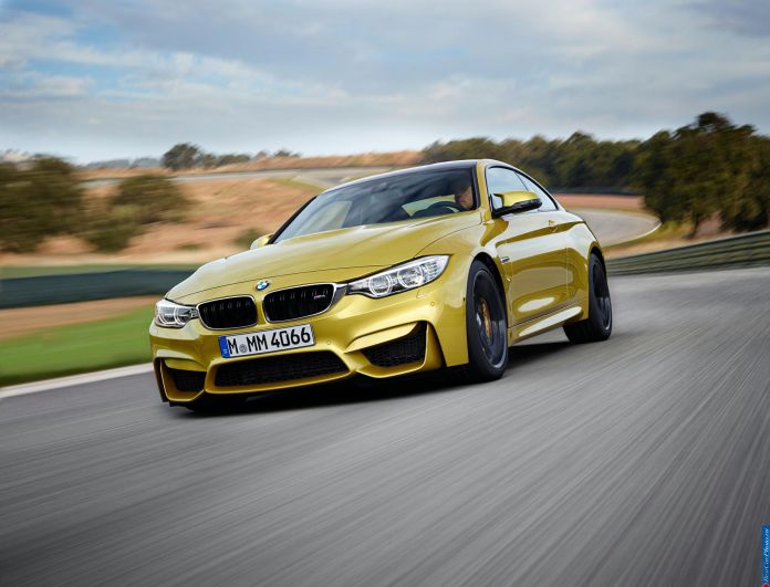 2014 BMW M4 Coupe - фотография 3 из 25