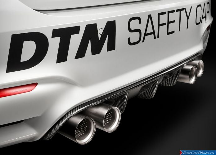 2014 BMW M4 Coupe DTM Safety Car - фотография 12 из 12