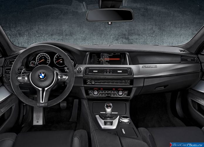 2014 BMW M5 30 Jahre M5 - фотография 4 из 11