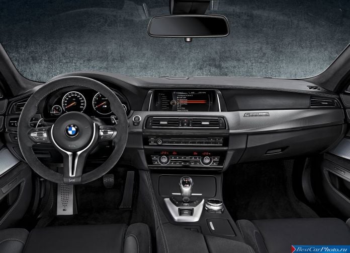 2014 BMW M5 30 Jahre M5 - фотография 4 из 11 2014 BMW M5 30 Jahre M5 - фотография 4 из 11