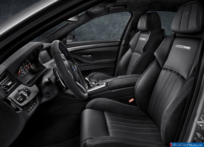 2014 BMW M5 30 Jahre M5 - фотография 6 из 11 2014 BMW M5 30 Jahre M5 - фотография 6 из 11