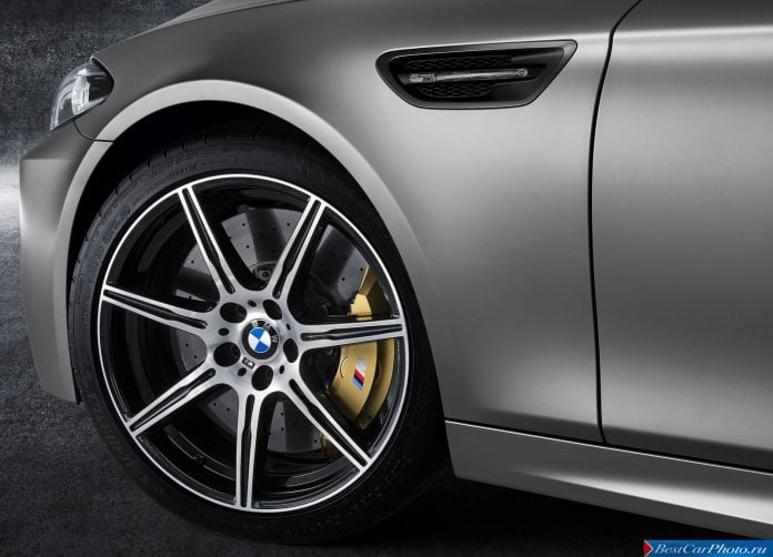 2014 BMW M5 30 Jahre M5 - фотография 10 из 11