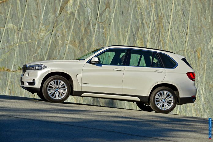 2014 BMW X5 - фотография 7 из 179