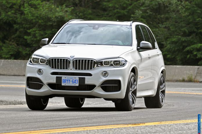 2014 BMW X5 M50d - фотография 1 из 33 2014 BMW X5 M50d - фотография 1 из 33