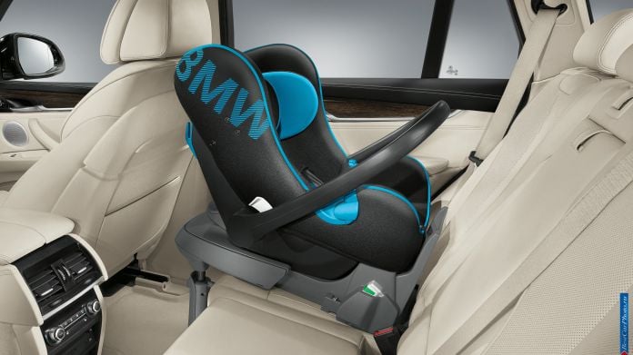 2014 BMW X5 M50d - фотография 21 из 33 2014 BMW X5 M50d - фотография 21 из 33
