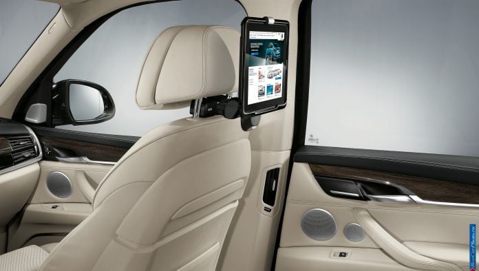 2014 BMW X5 M50d - фотография 27 из 33 2014 BMW X5 M50d - фотография 27 из 33