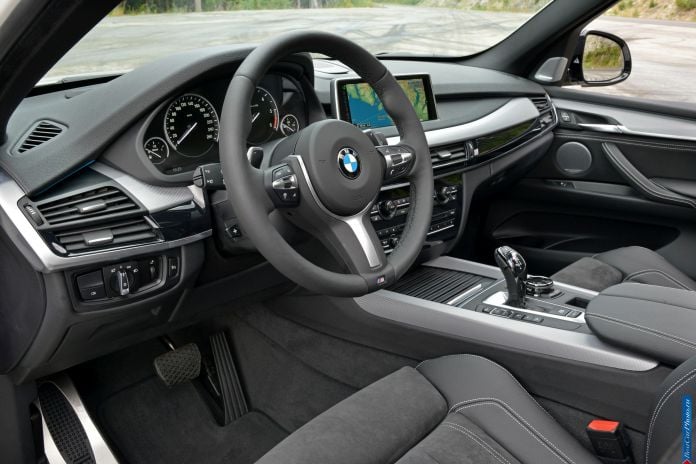 2014 BMW X5 M50d - фотография 31 из 33 2014 BMW X5 M50d - фотография 31 из 33