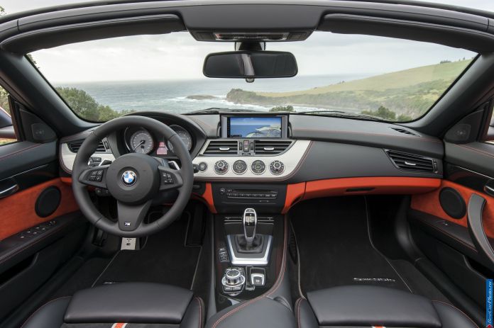 2014 BMW Z4 Roadster - фотография 76 из 84 2014 BMW Z4 Roadster - фотография 76 из 84