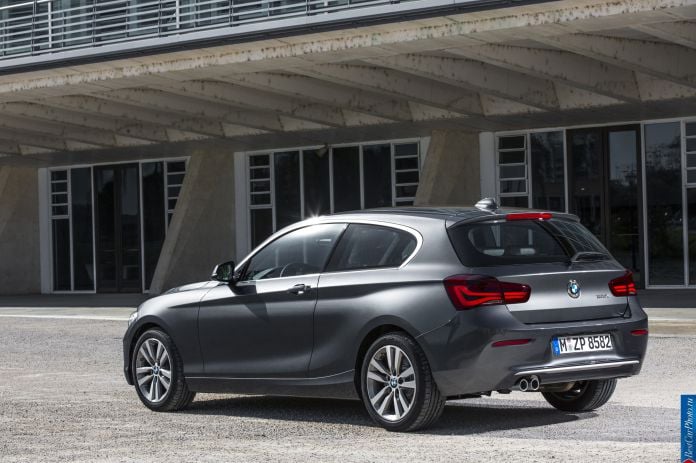 2015 BMW 1-Series 3-door - фотография 22 из 53