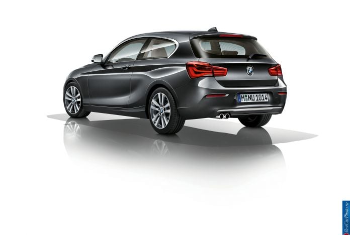 2015 BMW 1-Series 3-door - фотография 32 из 53