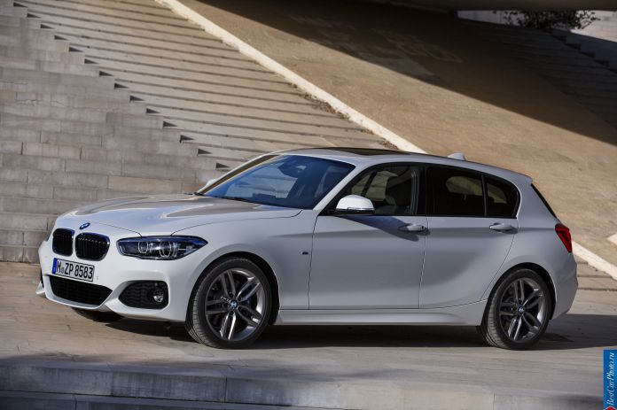 2015 BMW 1-Series M Sport - фотография 18 из 61