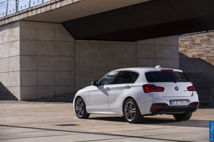 2015 BMW 1-Series M Sport - фотография 20 из 61