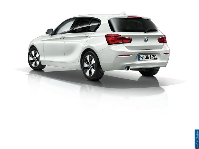 2015 BMW 1-Series M Sport - фотография 40 из 61 2015 BMW 1-Series M Sport - фотография 40 из 61