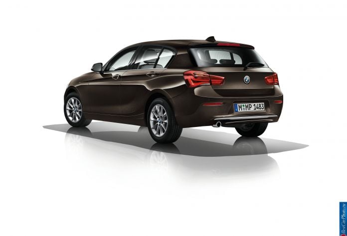 2015 BMW 1-Series M Sport - фотография 43 из 61 2015 BMW 1-Series M Sport - фотография 43 из 61