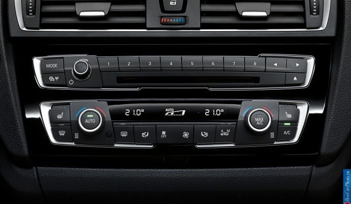 2015 BMW 1-Series M Sport - фотография 61 из 61 2015 BMW 1-Series M Sport - фотография 61 из 61