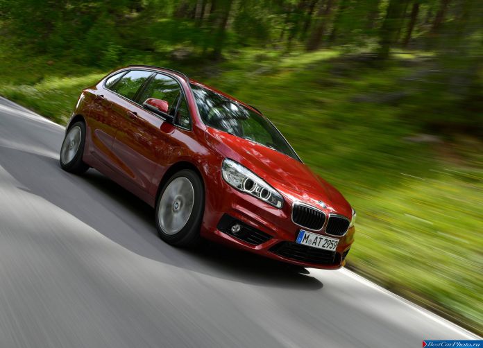 2015 BMW 2-Series Active Tourer - фотография 8 из 158