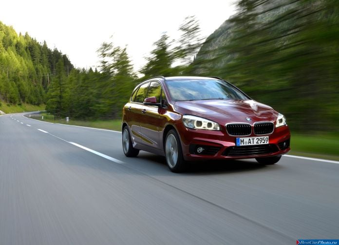 2015 BMW 2-Series Active Tourer - фотография 9 из 158