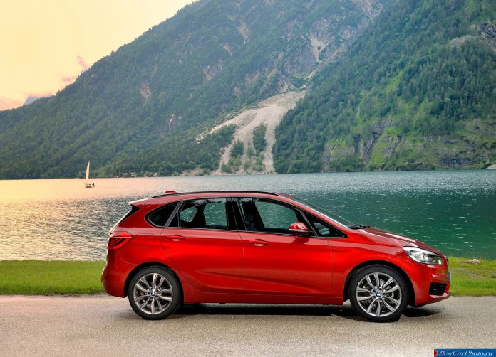2015 BMW 2-Series Active Tourer - фотография 15 из 158 2015 BMW 2-Series Active Tourer - фотография 15 из 158