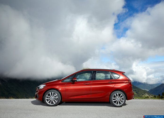 2015 BMW 2-Series Active Tourer - фотография 28 из 158