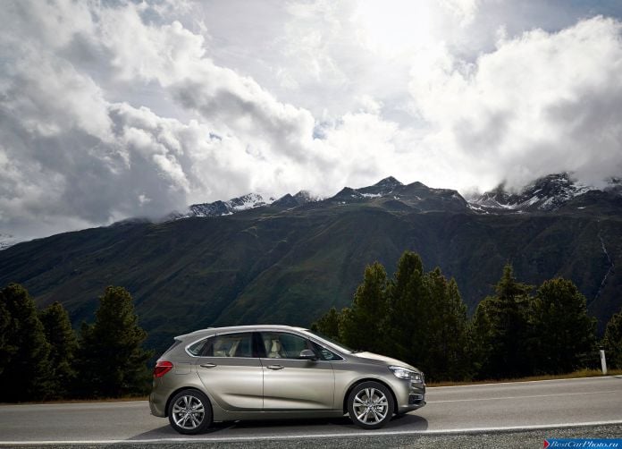 2015 BMW 2-Series Active Tourer - фотография 30 из 158 2015 BMW 2-Series Active Tourer - фотография 30 из 158