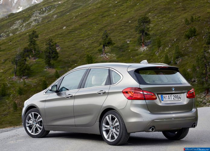 2015 BMW 2-Series Active Tourer - фотография 47 из 158