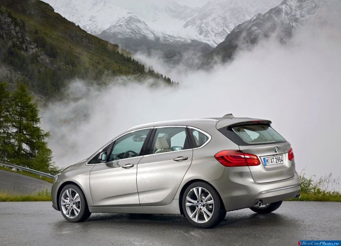 2015 BMW 2-Series Active Tourer - фотография 49 из 158 2015 BMW 2-Series Active Tourer - фотография 49 из 158