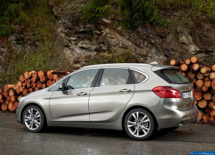 2015 BMW 2-Series Active Tourer - фотография 52 из 158 2015 BMW 2-Series Active Tourer - фотография 52 из 158